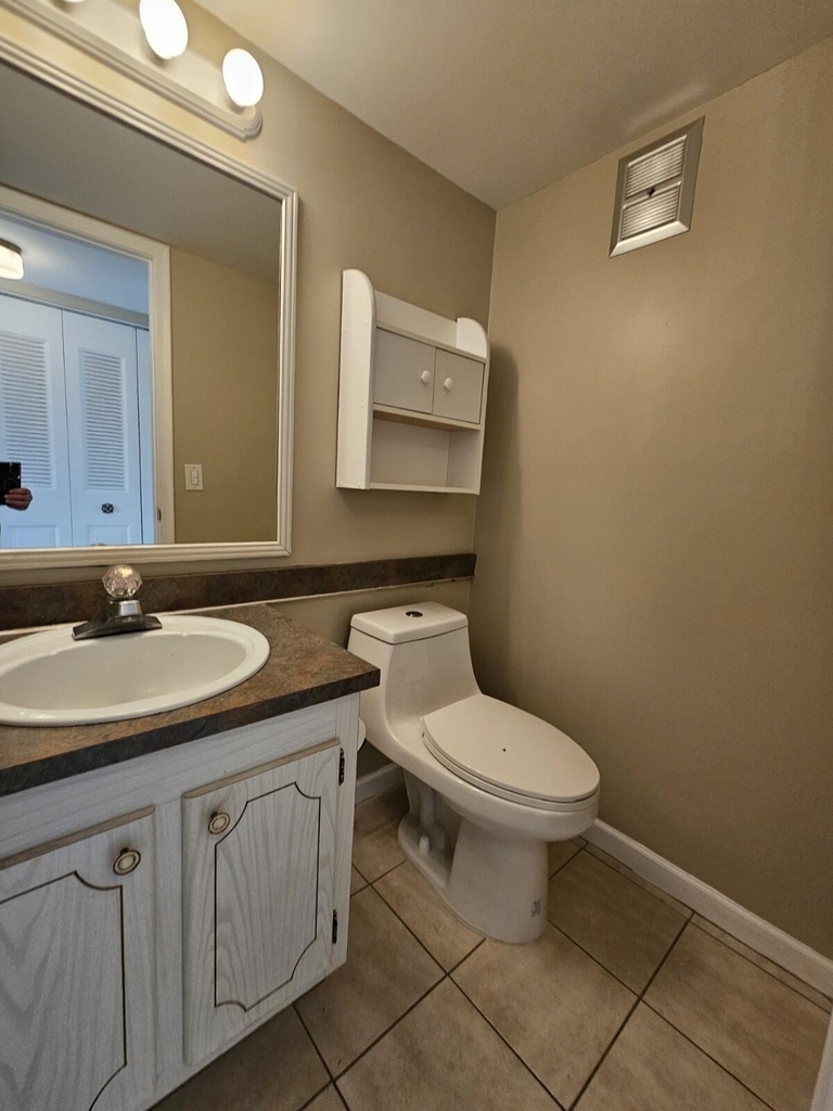 289 Camden L - Photo 8