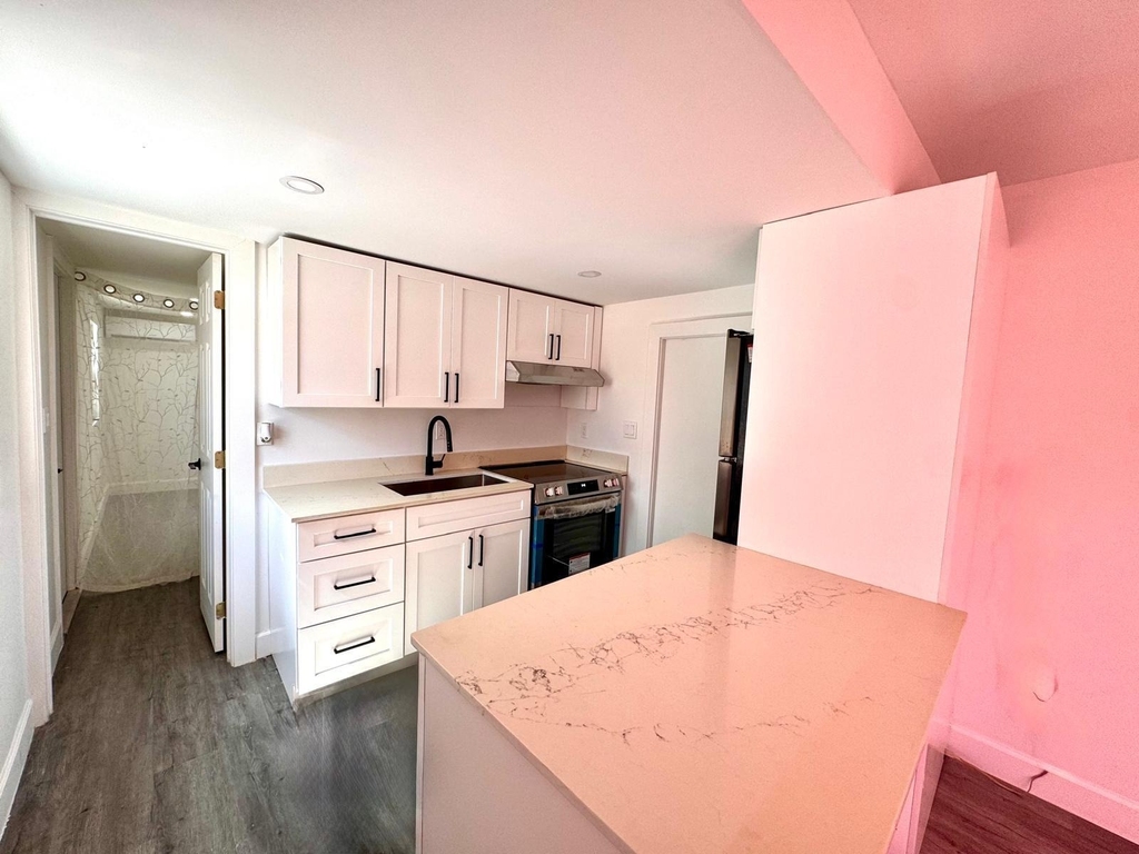 357 Hunting Club Avenue - Photo 6