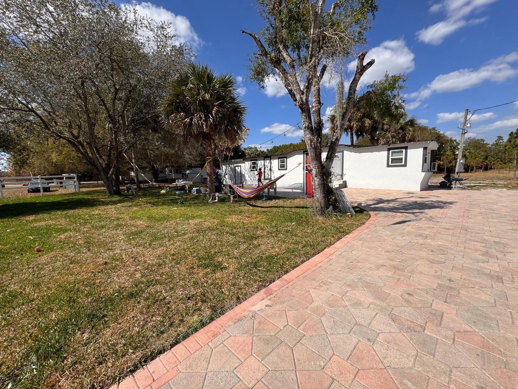357 Hunting Club Avenue - Photo 24