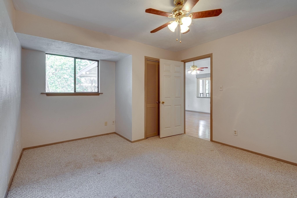 1301 Dublin Street - Photo 15
