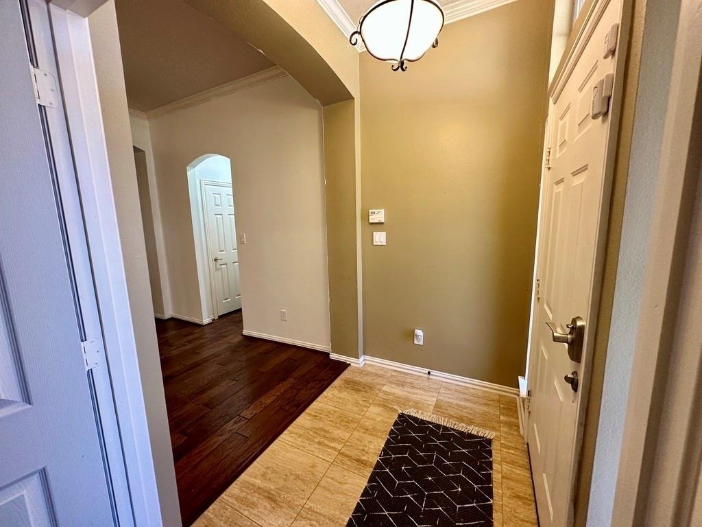 2013 Saint Anne Drive - Photo 2