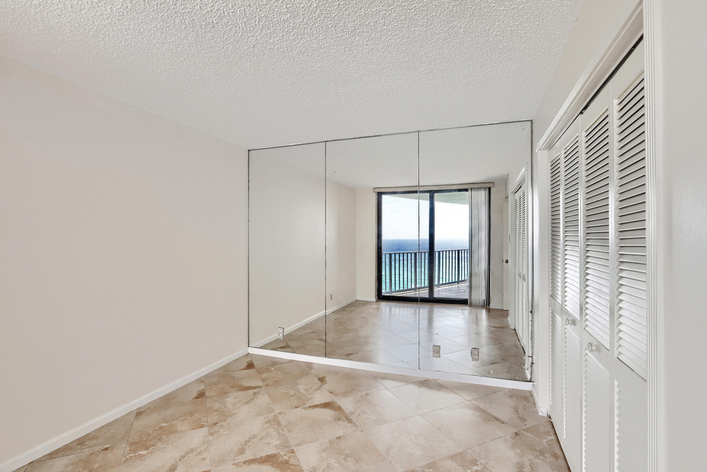 5420 N Ocean Drive - Photo 47