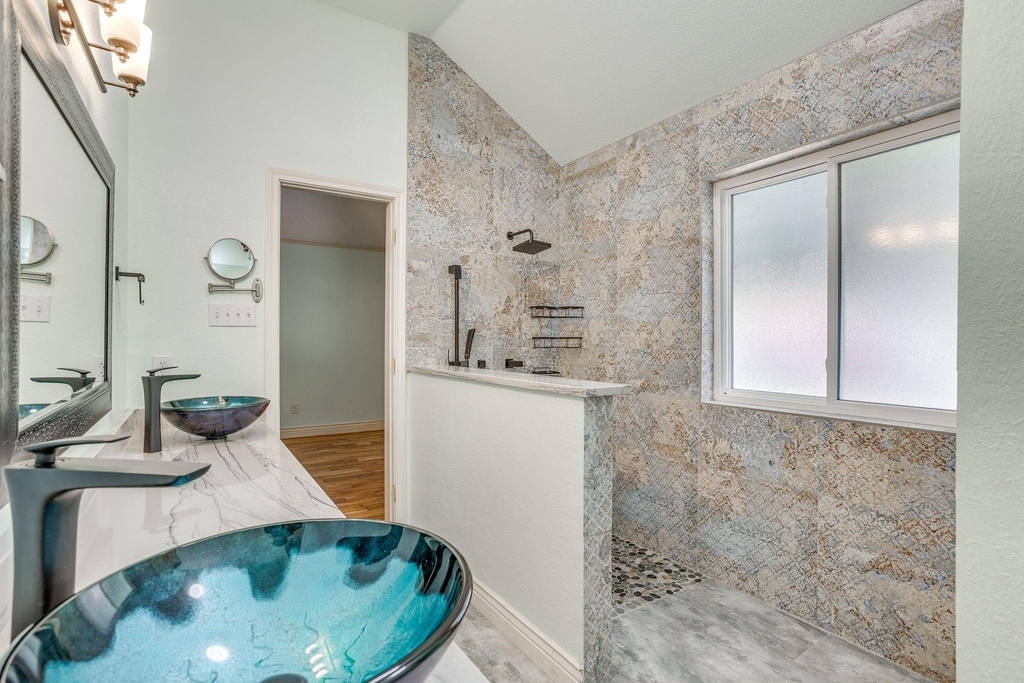 4409 New Meadow Drive - Photo 11