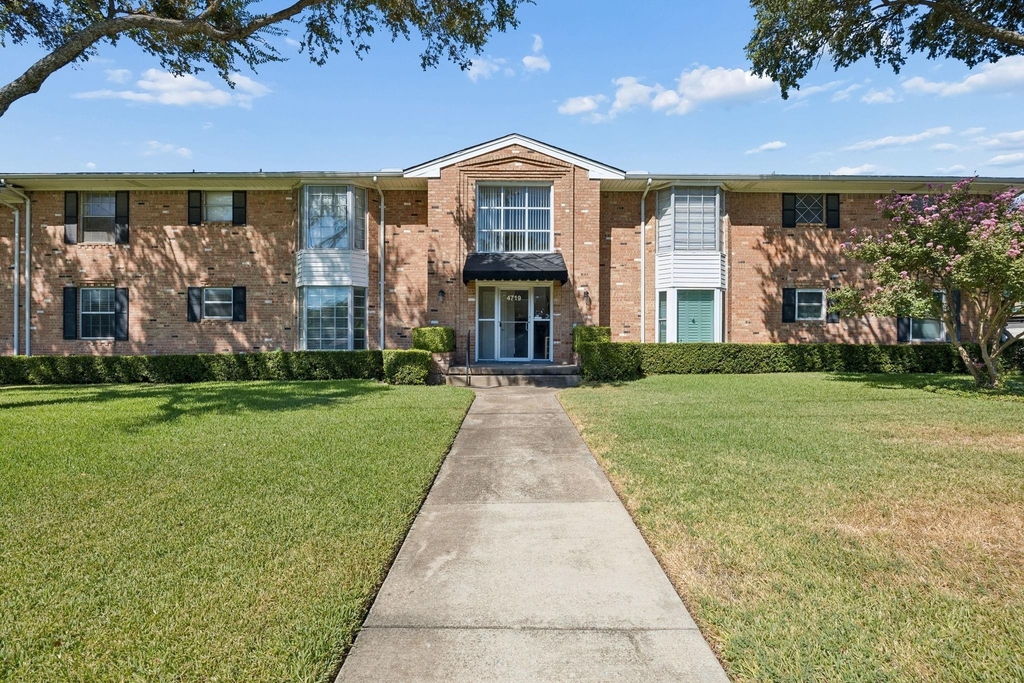 4719 Skillman Street - Photo 19