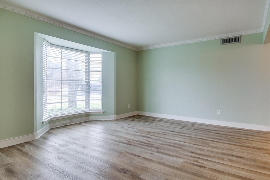 4719 Skillman Street - Photo 6