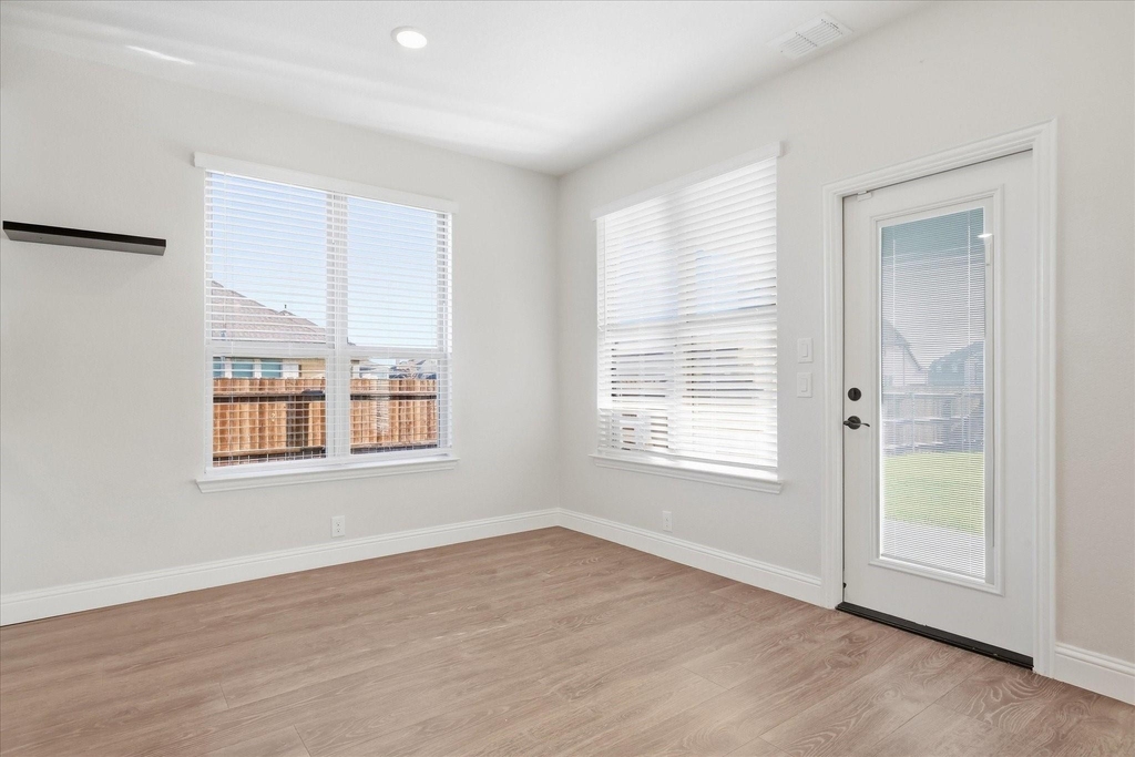 229 Clairmont Drive - Photo 13