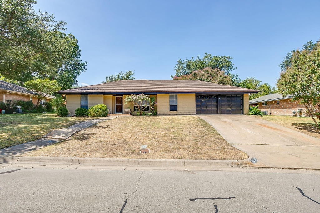 6528 Winifred Drive - Photo 1
