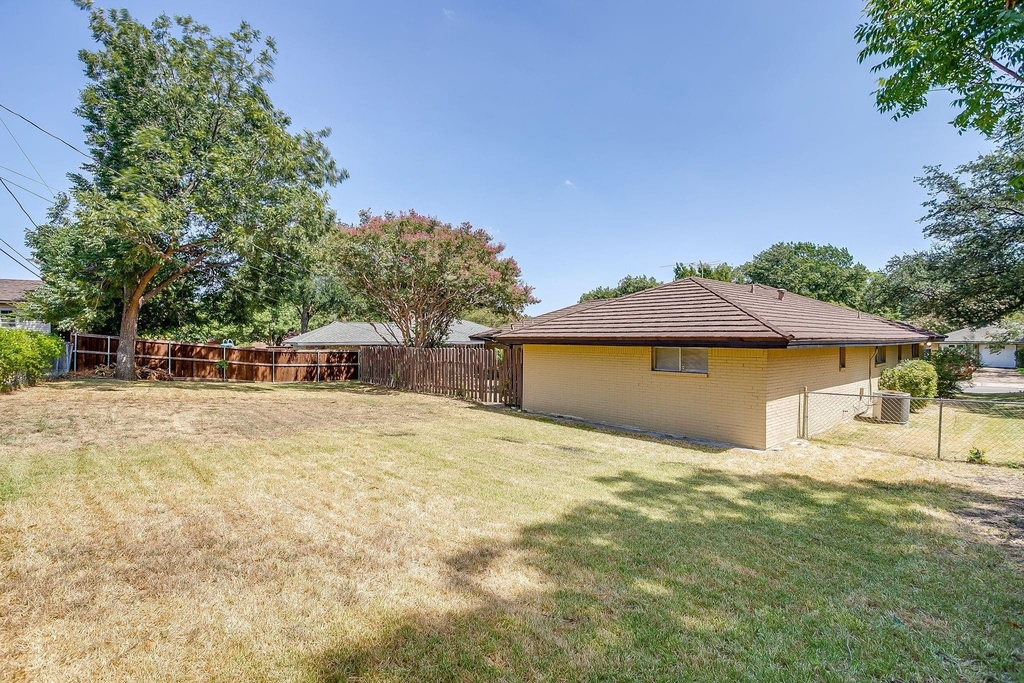 6528 Winifred Drive - Photo 21