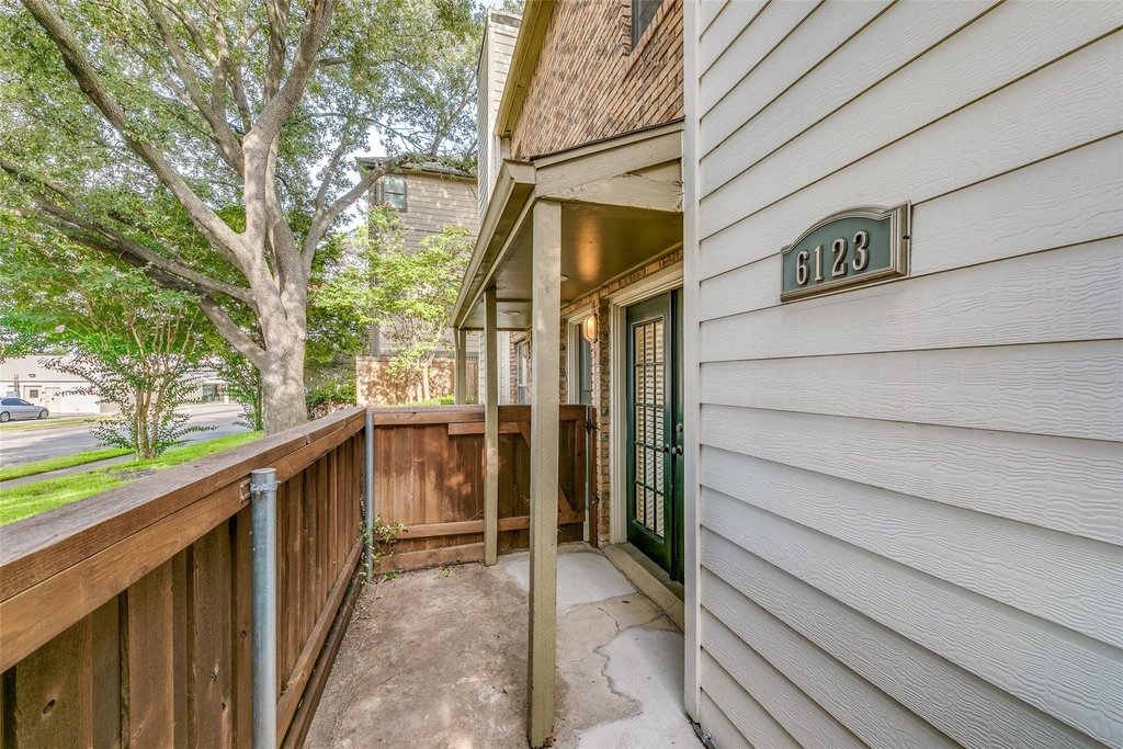 6123 Oram Street - Photo 11