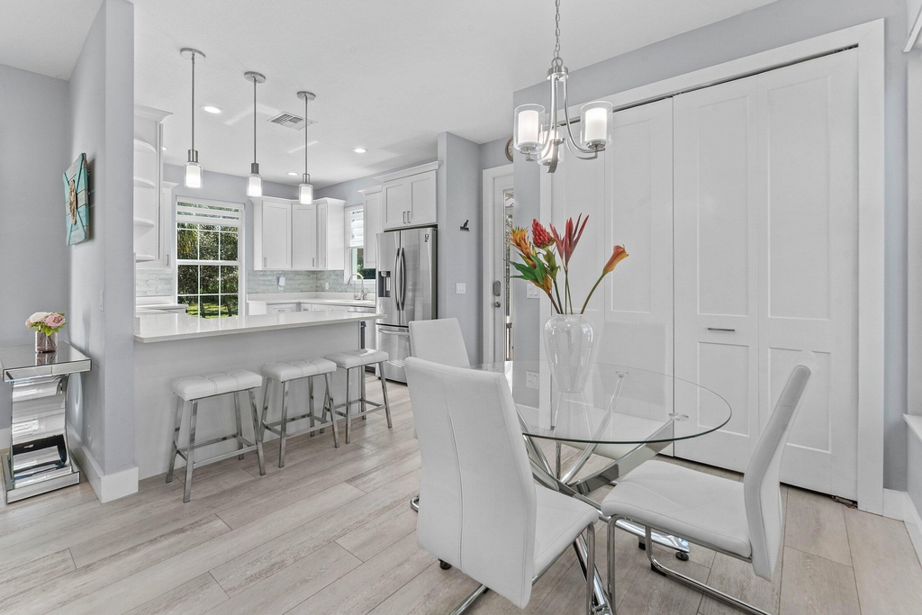 10231 176th Lane N - Photo 2