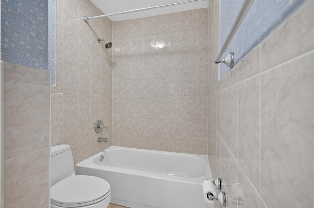 10765 Cleary Boulevard - Photo 20