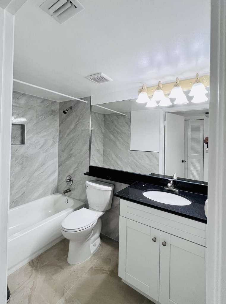 5200 Nw 31st Avenue - Photo 4