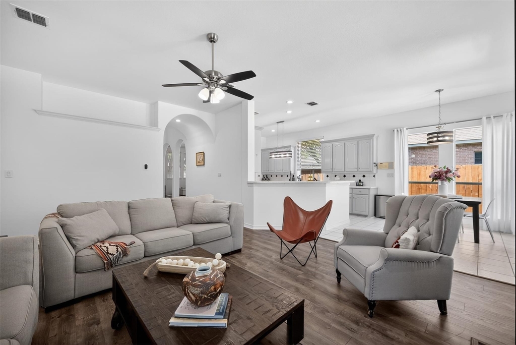 1507 Hunters Creek Drive - Photo 7