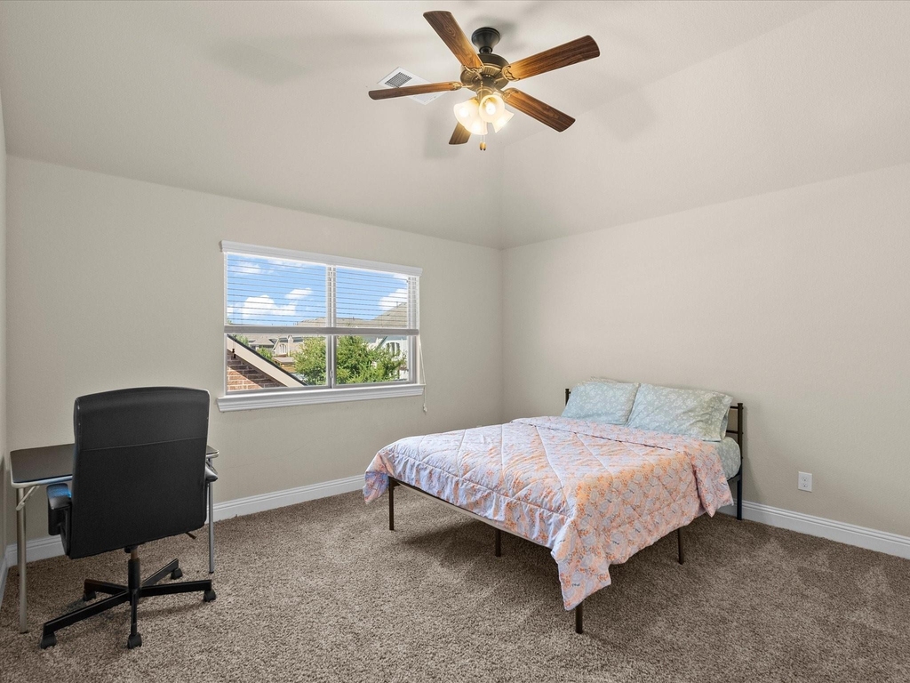 4704 Bonfire Way - Photo 26