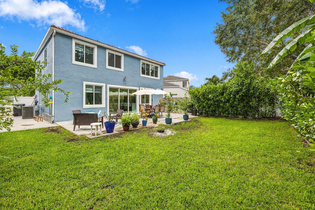 7930 Rockport Circle - Photo 52