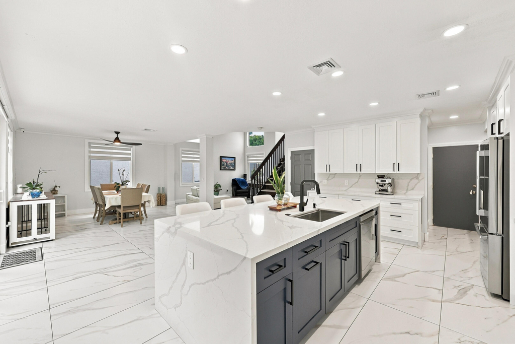 7930 Rockport Circle - Photo 21