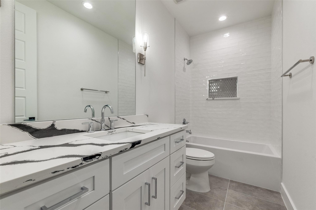 7805 Denton Drive - Photo 9