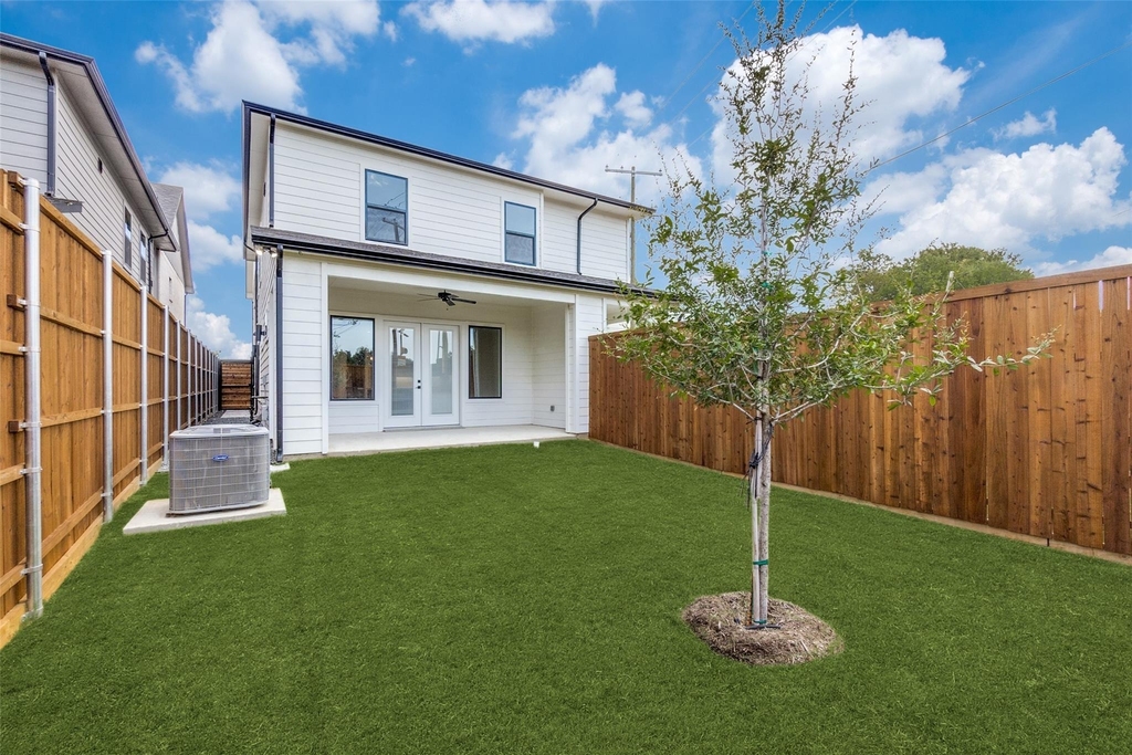 7805 Denton Drive - Photo 11