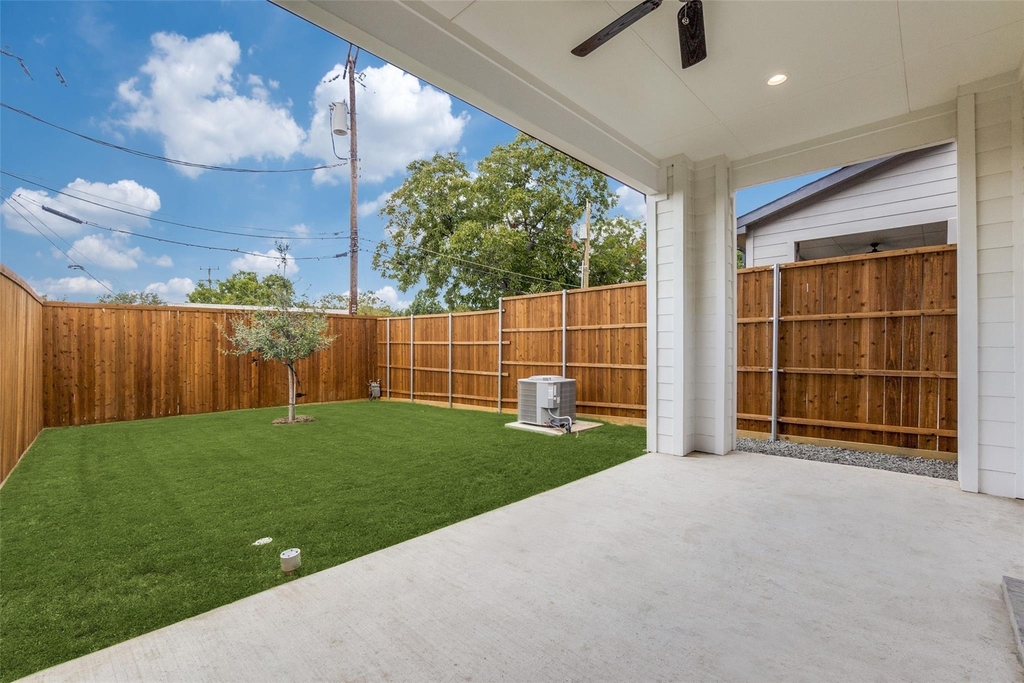 7805 Denton Drive - Photo 10