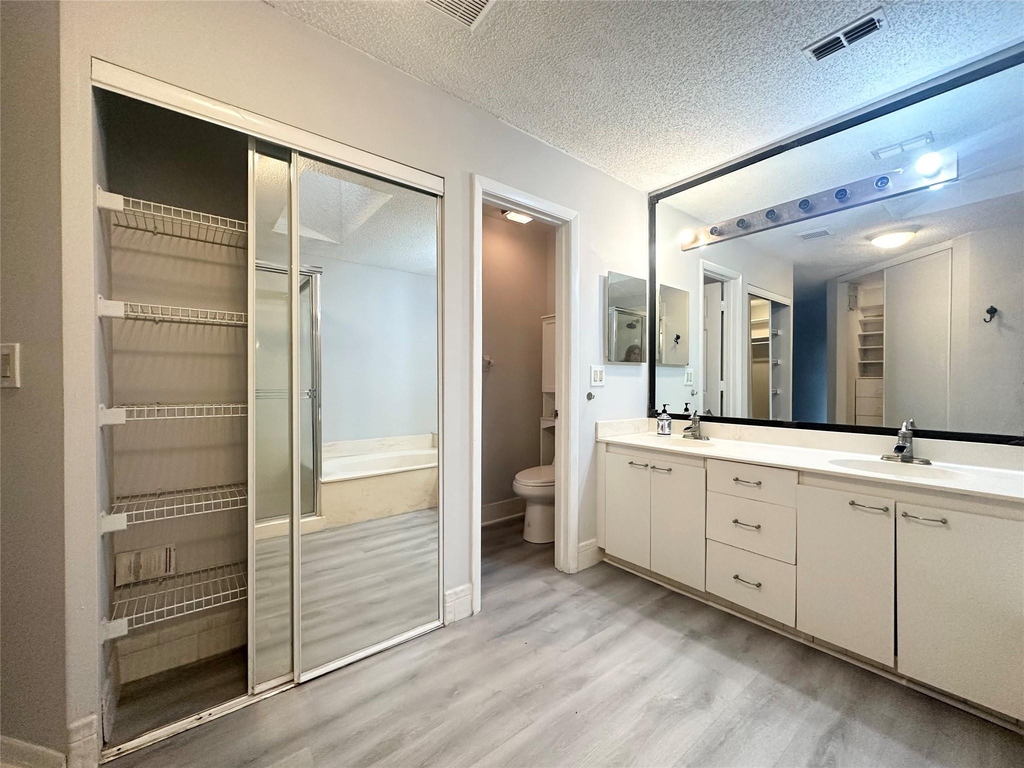 10461 Nw 12th Court - Photo 8