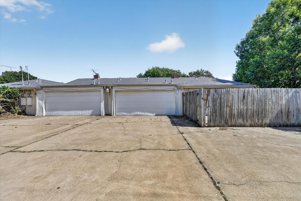 4902 Inverness Avenue - Photo 22