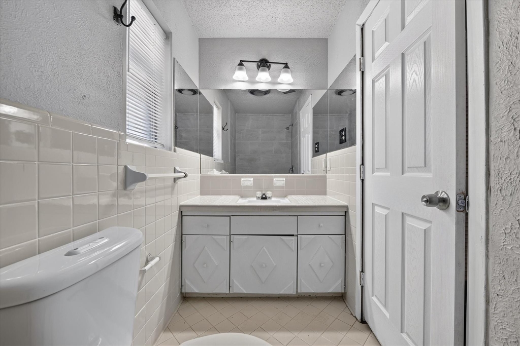 4902 Inverness Avenue - Photo 16
