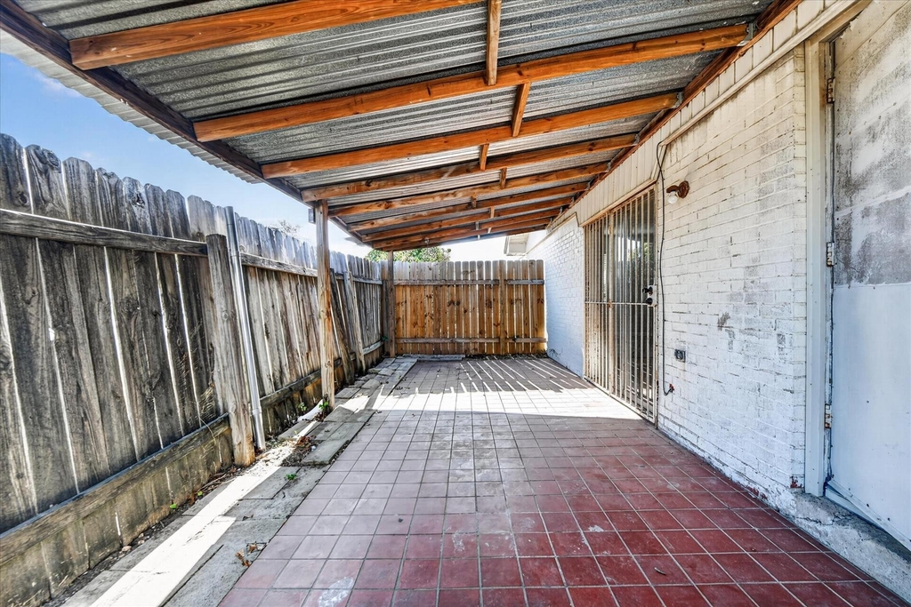 4900 Inverness Avenue - Photo 22