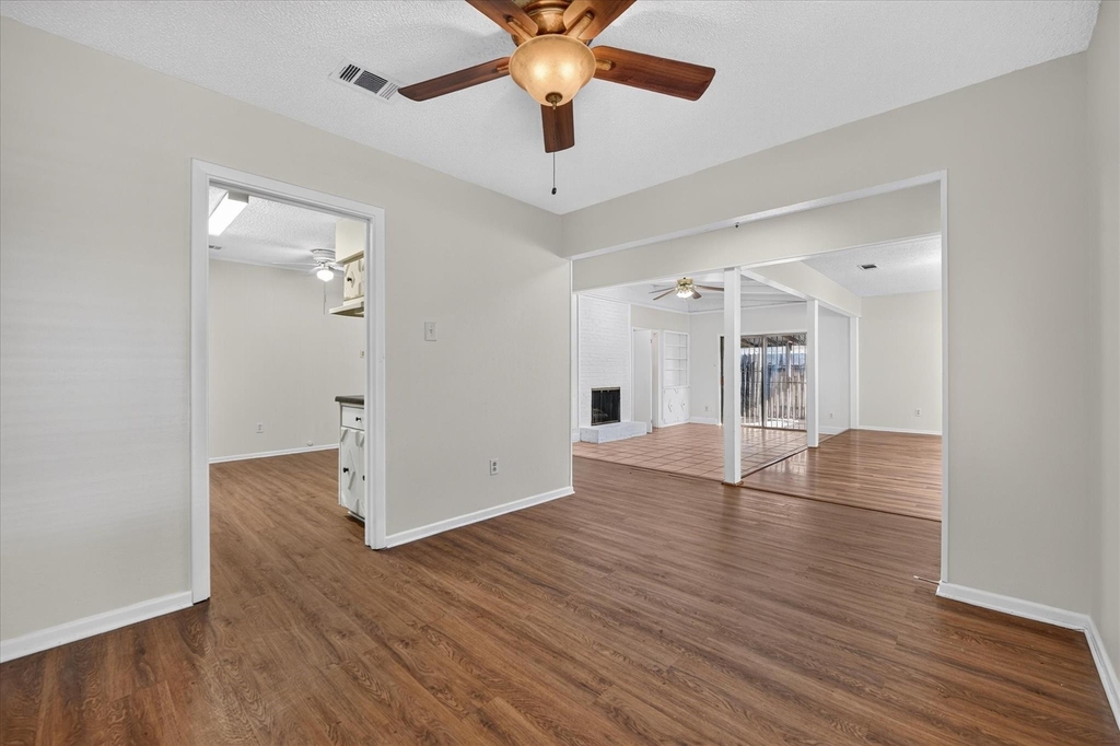 4900 Inverness Avenue - Photo 9