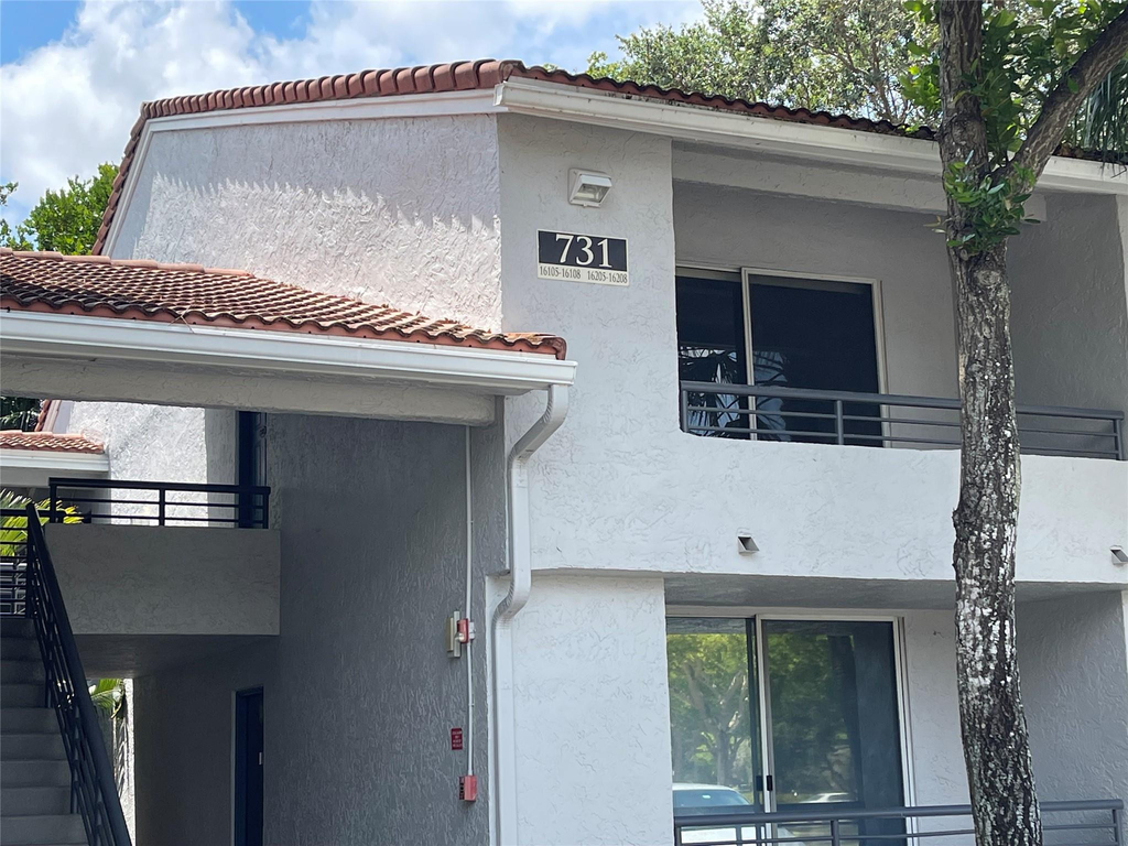 731 Lyons Road - Photo 2