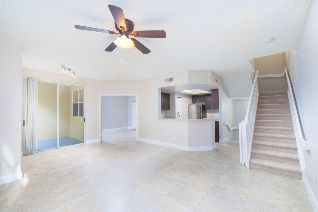 20889 Saint Andrews Boulevard - Photo 6