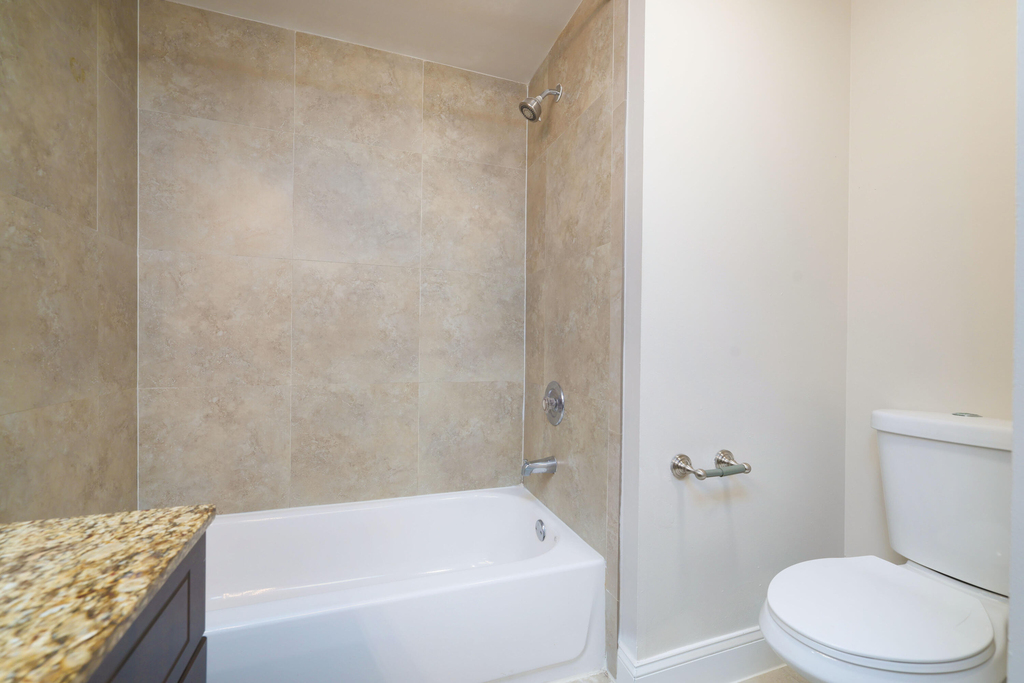 20889 Saint Andrews Boulevard - Photo 16