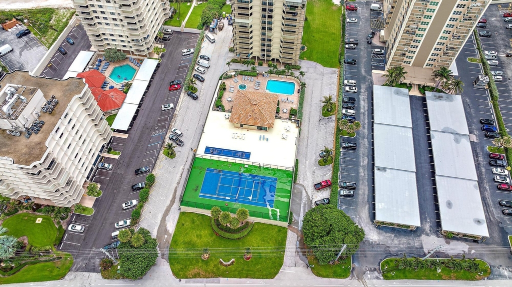 5460 N Ocean Drive - Photo 21