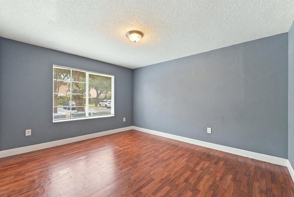 4041 San Marino Boulevard - Photo 16