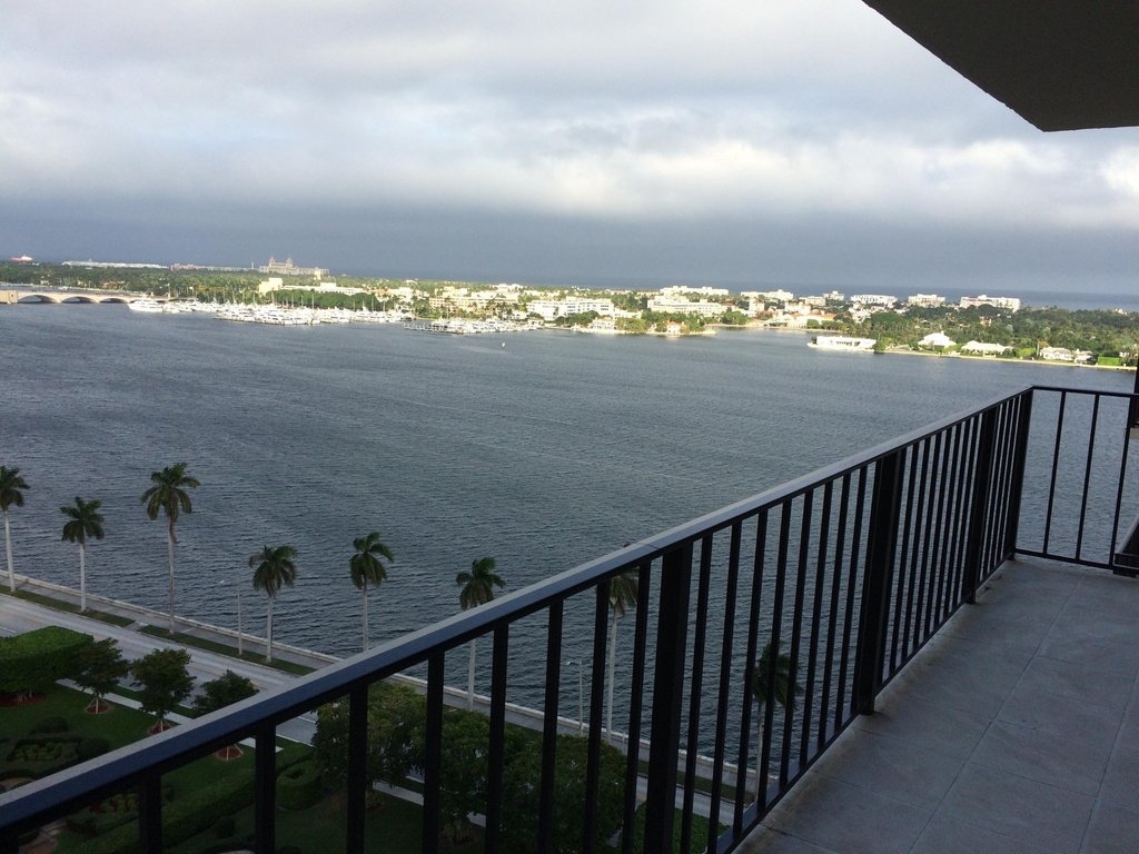 1801 S Flagler Drive - Photo 1