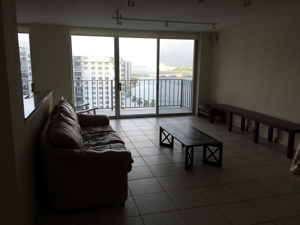 1801 S Flagler Drive - Photo 2