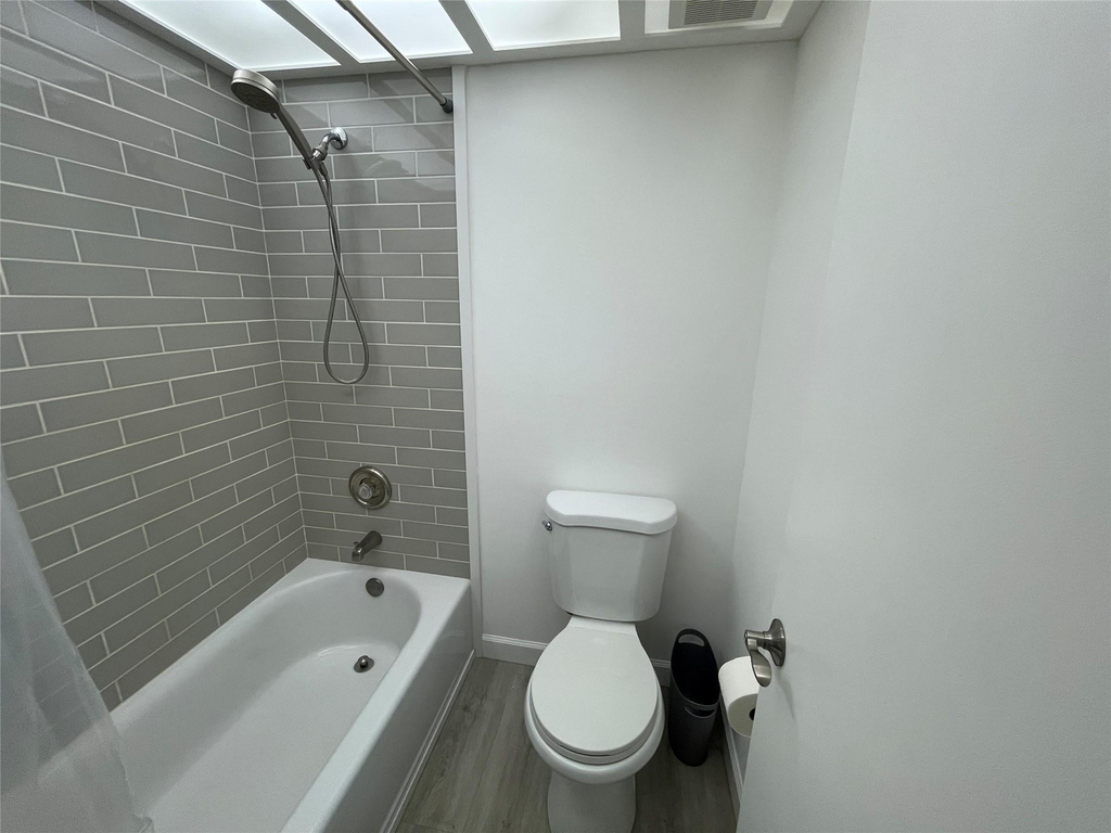 3740 Inverrary Drive - Photo 7
