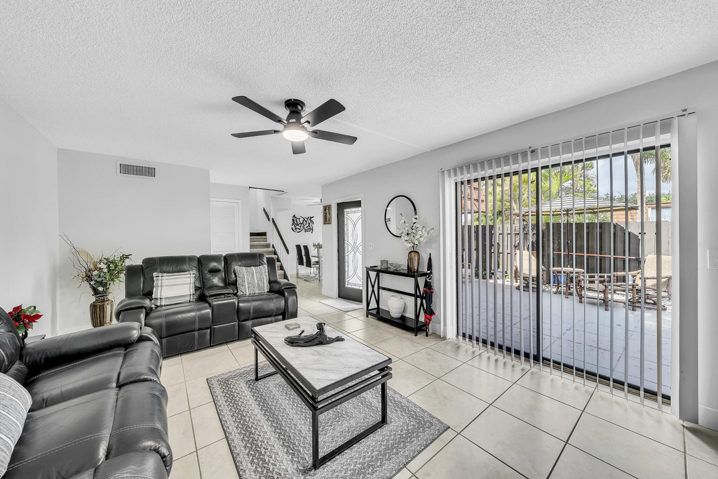 2228 White Pine Circle - Photo 0