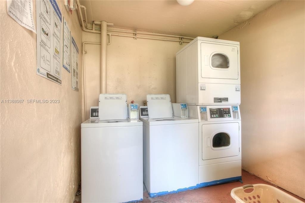 10907 N Kendall Drive - Photo 10
