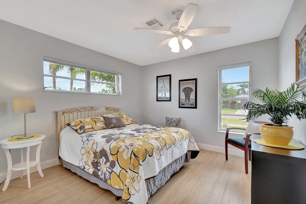 577 Sw 24th Avenue - Photo 22