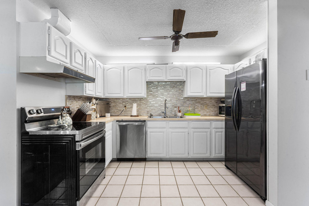 14087 Cocoa Plum Road - Photo 39