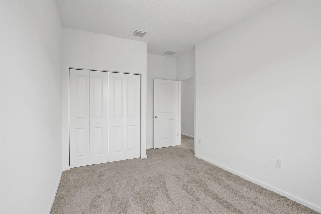 4676 Longwood Lake Square - Photo 21