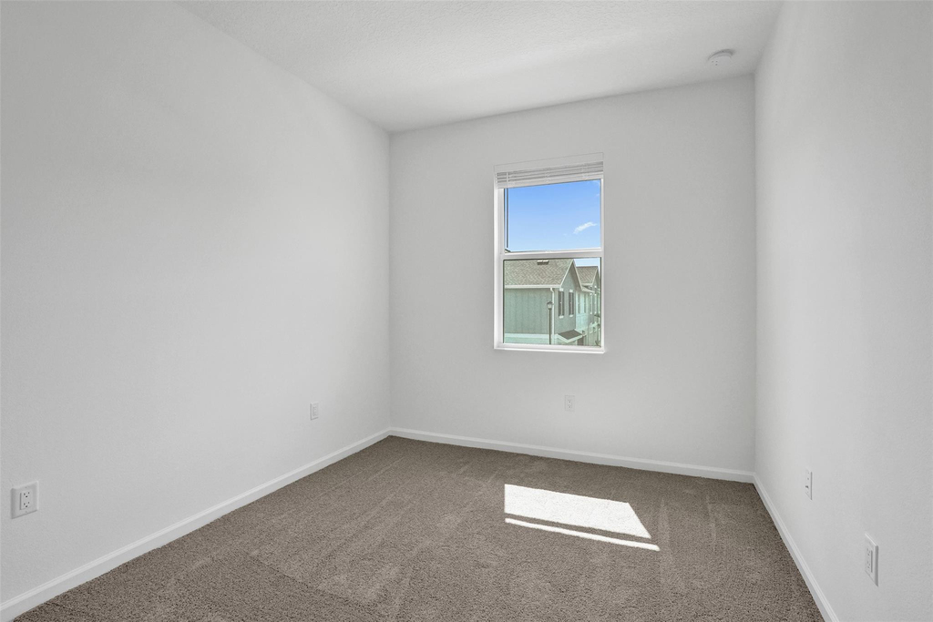 4676 Longwood Lake Square - Photo 23