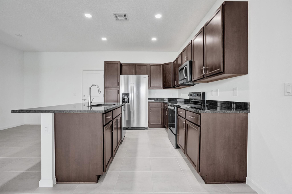 4676 Longwood Lake Square - Photo 8