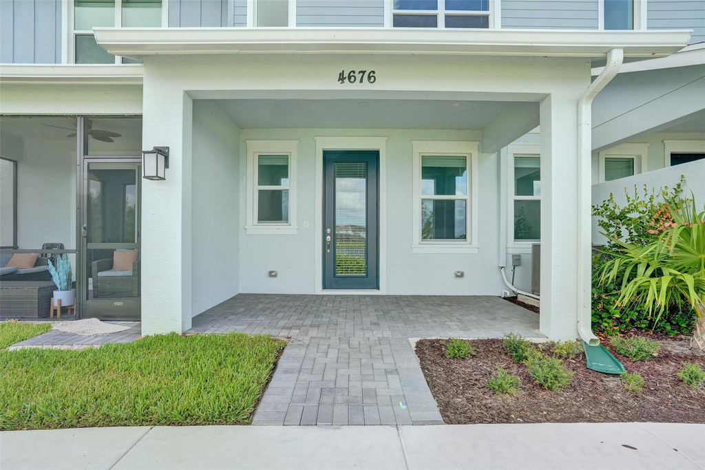 4676 Longwood Lake Square - Photo 0