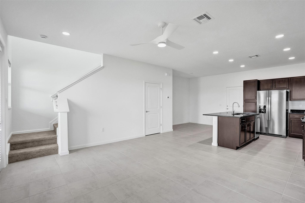 4676 Longwood Lake Square - Photo 12