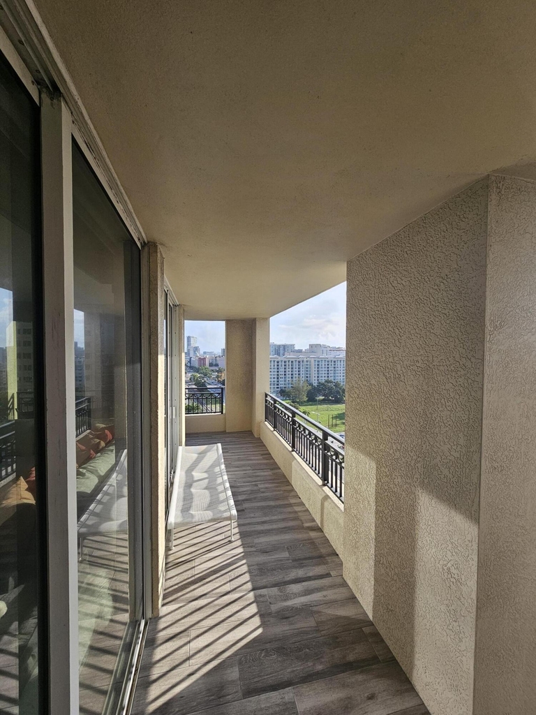 550 Okeechobee Boulevard - Photo 13