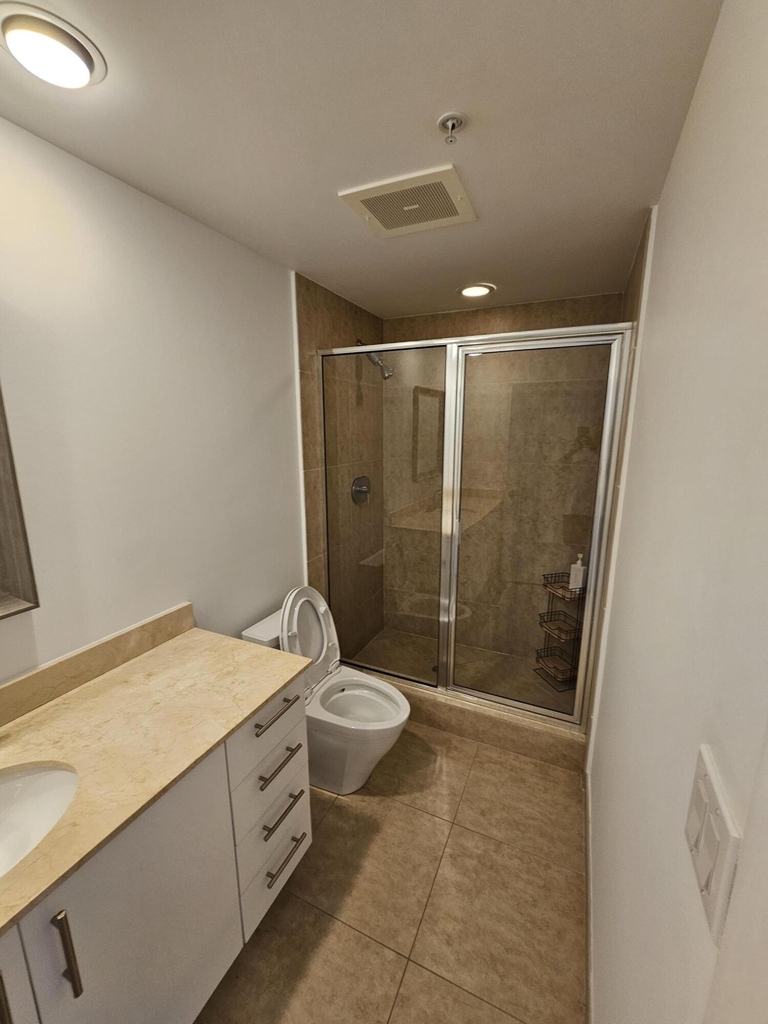 550 Okeechobee Boulevard - Photo 11