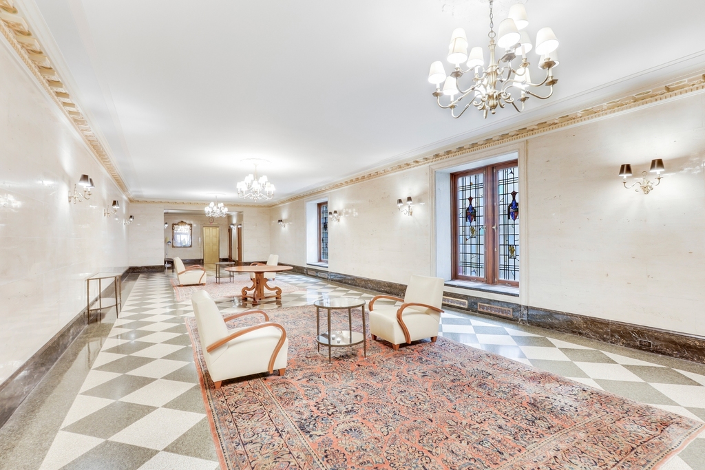 825 West End Avenue - Photo 9