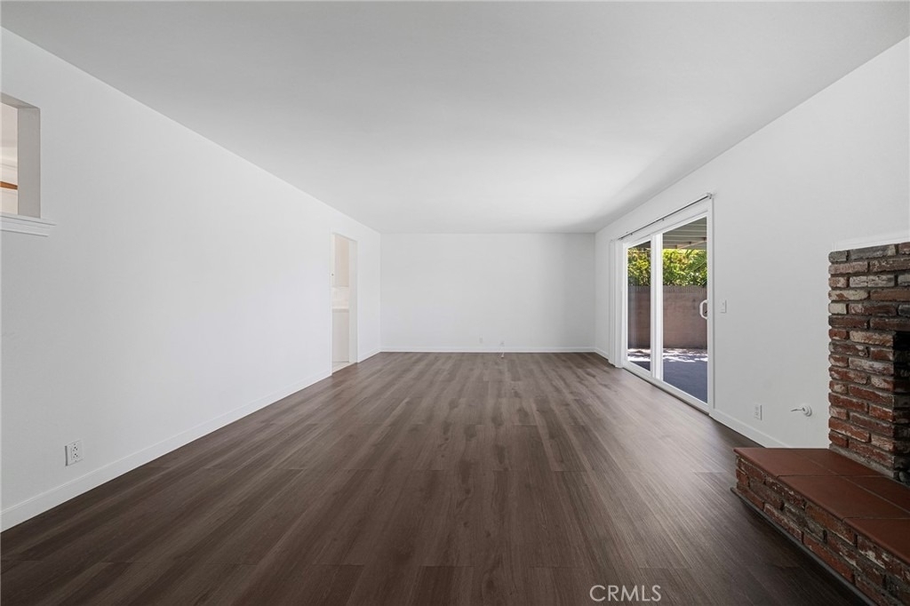9628 Mariposa Avenue - Photo 6