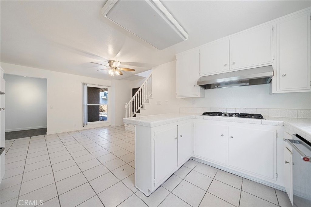 9628 Mariposa Avenue - Photo 13